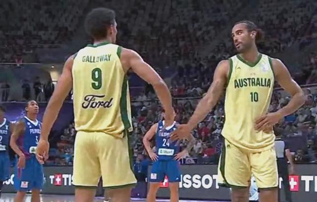 澳大利亚队击溃对手晋级国际比赛半决赛 澳大利亚队击溃对手晋级国际比赛半决赛