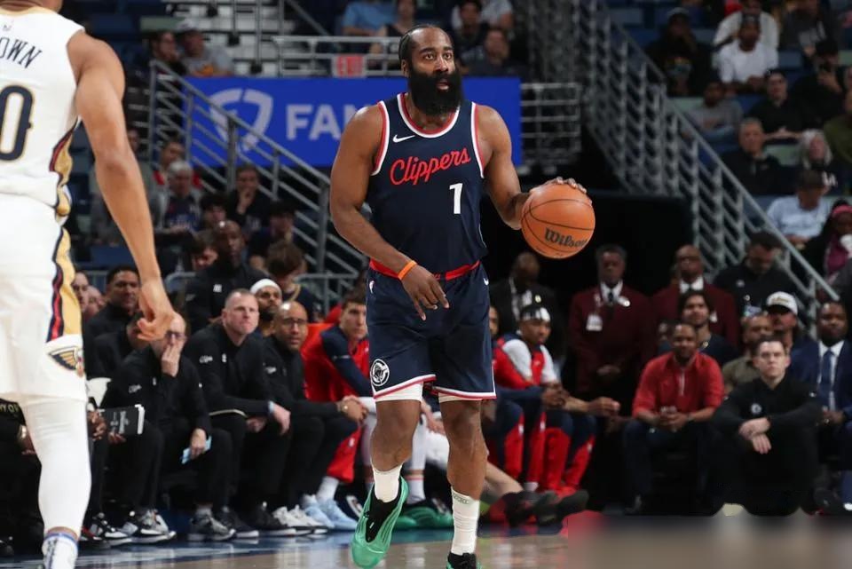 火箭击败湖人,继续保持不败! 火箭击败湖人,继续保持不败!