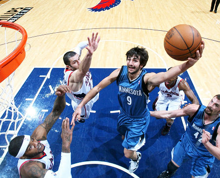 黄蜂不敌老鹰,卢比奥砍下26分的简单介绍 黄蜂不敌老鹰,卢比奥砍下26分的简单介绍