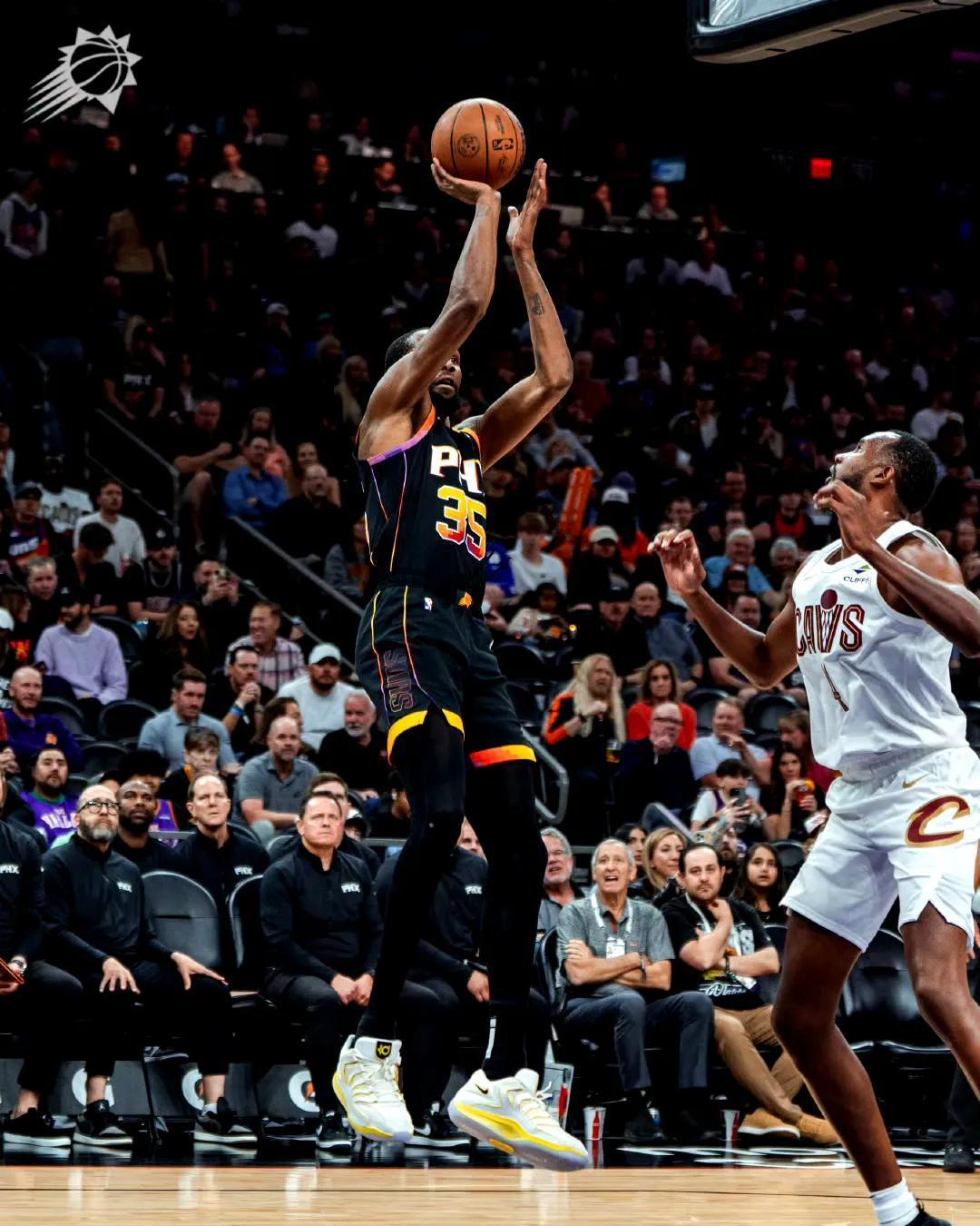 掘金胜骑士,拿下三连胜 掘金胜骑士,拿下三连胜