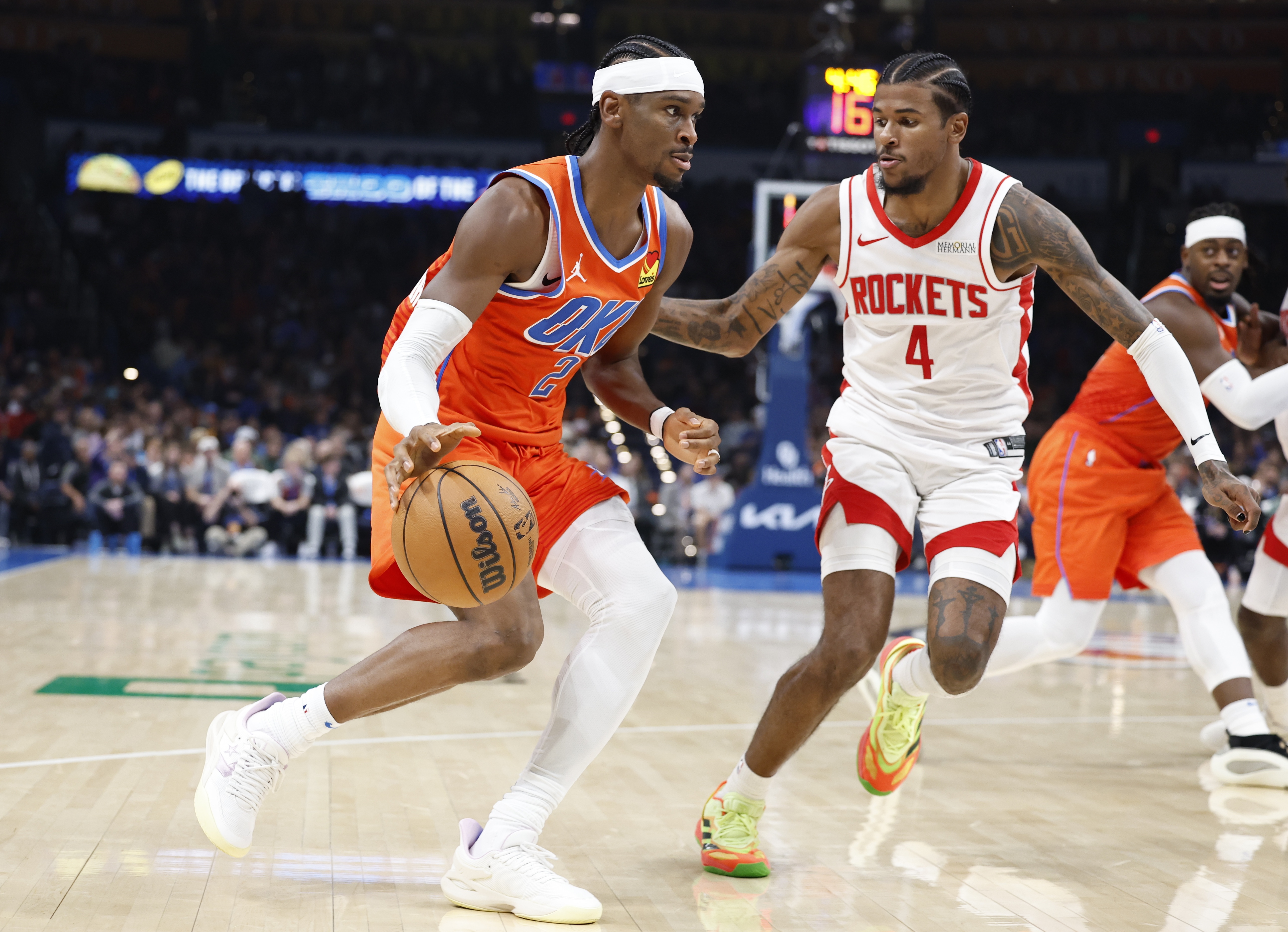 雄鹿击败火箭继续扩大分差