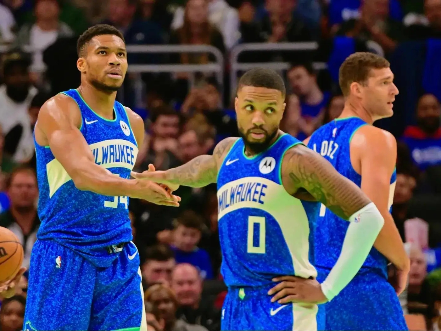 雄鹿击败火箭继续扩大分差