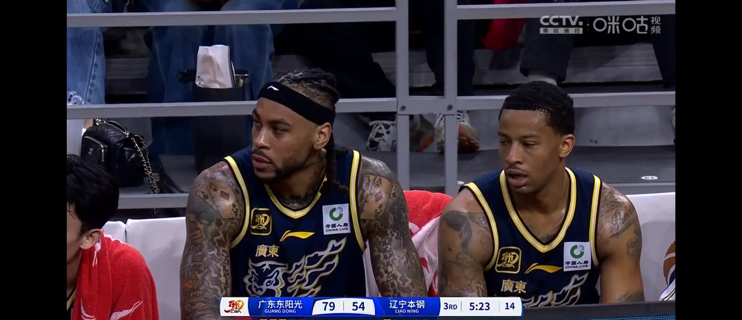 广东男篮击败辽宁获9连胜,豪取领先优势 广东男篮击败辽宁获9连胜,豪取领先优势