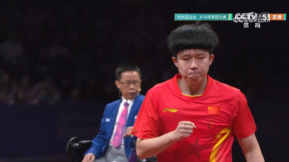 中国队在亚运会上再夺金牌，刷新纪录