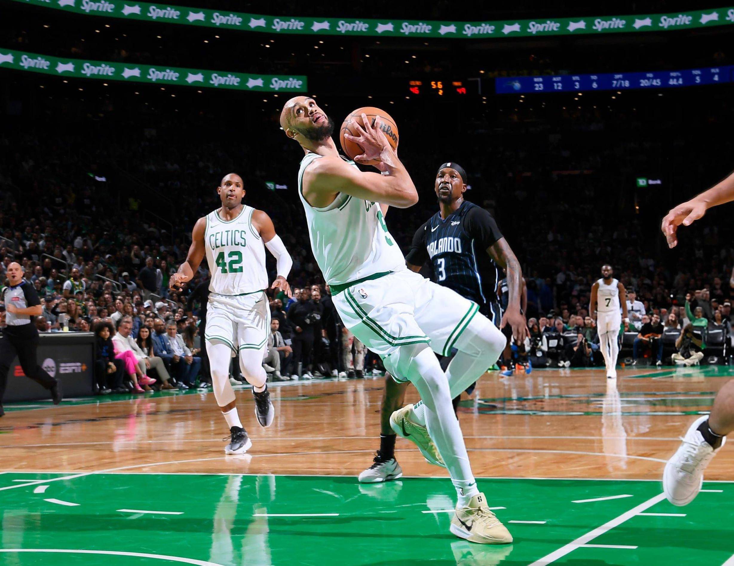 凯尔特人击溃狂人取得胜利，塔图姆砍下28分的简单介绍